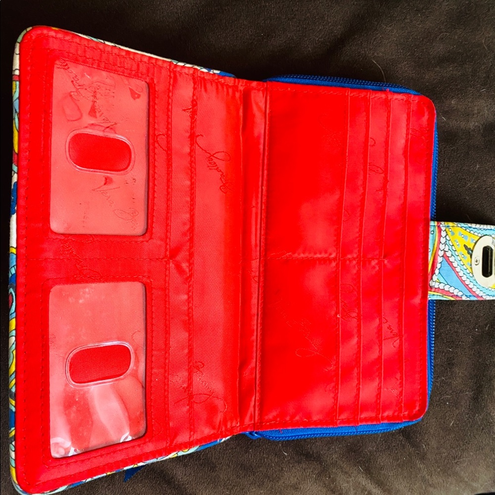 Vera Bradley marina cross body and wallet gently used condition - Picture 7 of 7